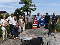 Die Beteiligten am Projekt Alpenrelief bei der Ausstellung zum 10. Jahrestag der Welterbe-Ernennung
