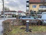 Metallstele mit QR-Codetafel zum Info-Stop Radolfzell-Markelfingen